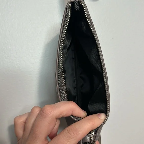 Calvin Klein Belt Bag Light Grey size medium - Picture 8 of 8